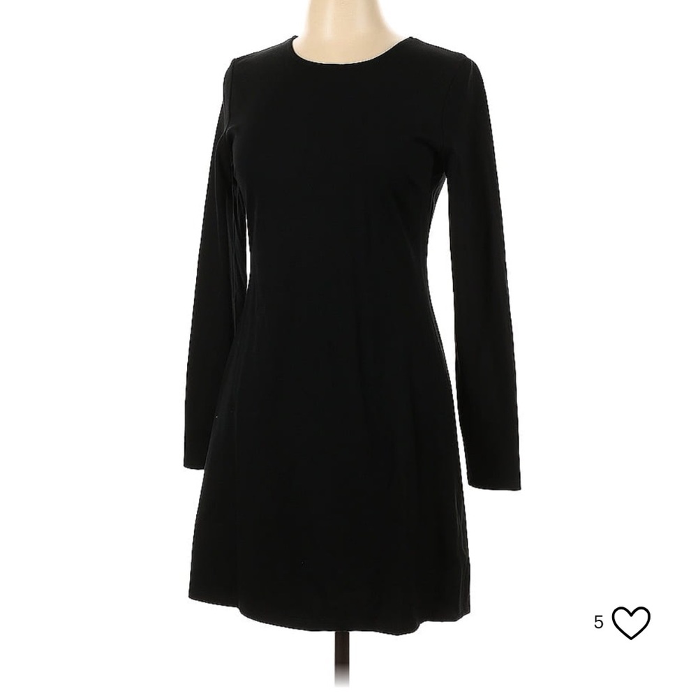 Lulu’s little black dress